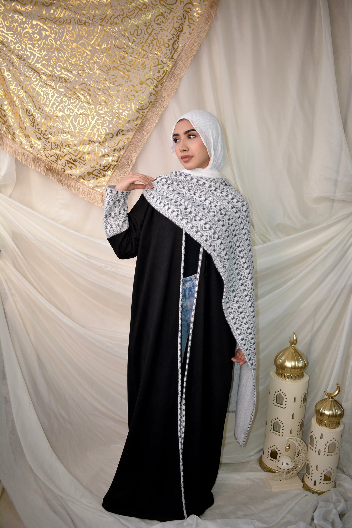 Sakeena سَكينه black
