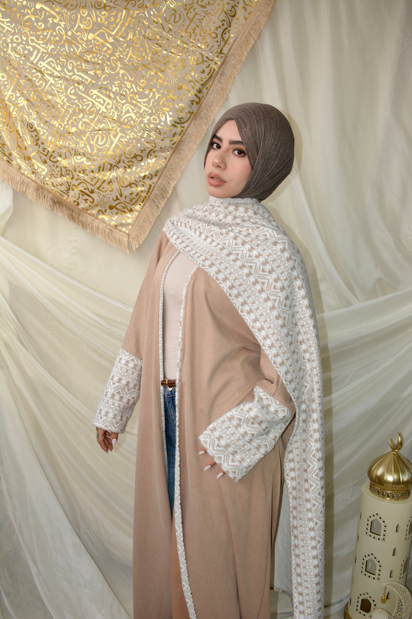 Sakeena سَكينه beige