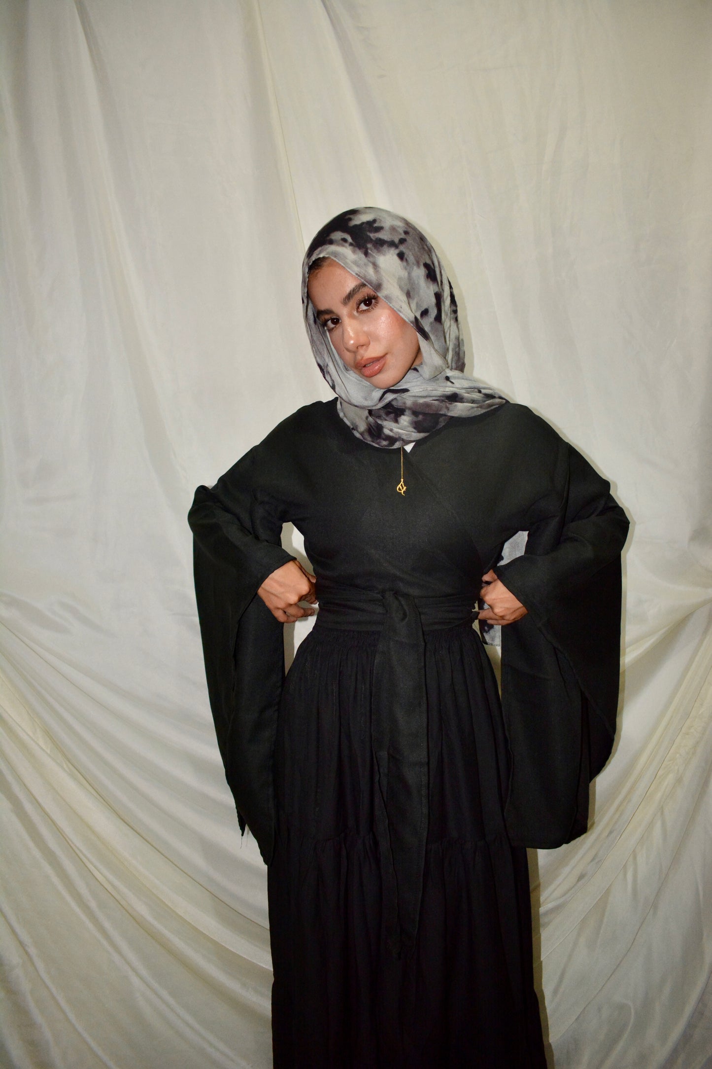 Twist & Glow _ Black