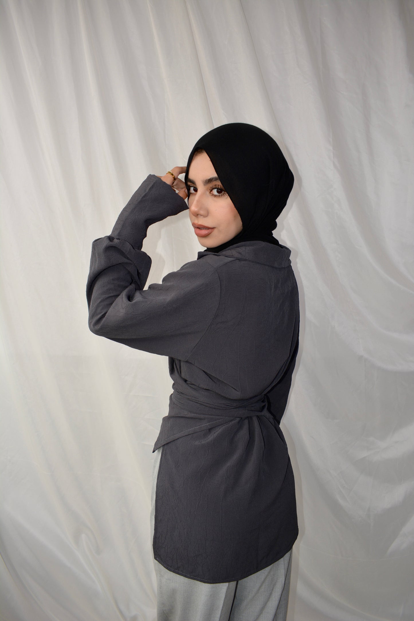 Wrap Elegance top (GRAY)