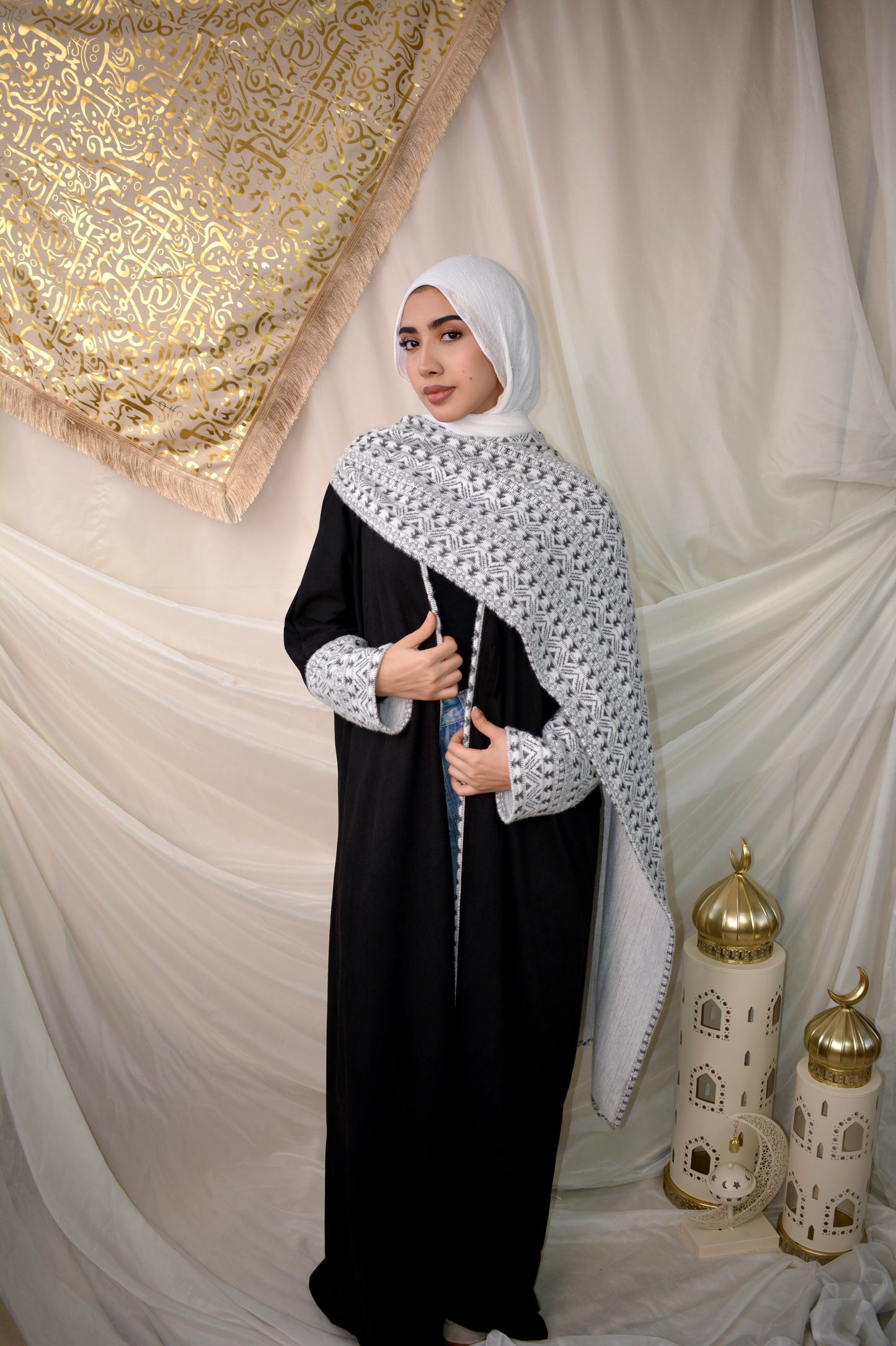 Sakeena سَكينه black